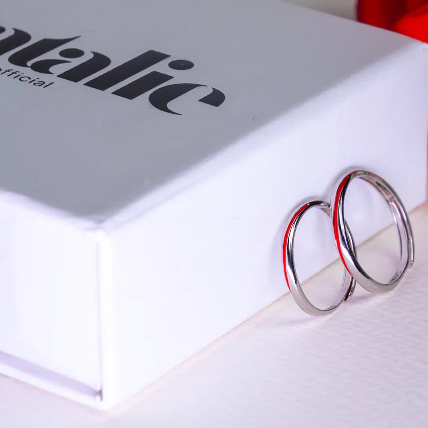 Anillo "Hilo rojo del destino"